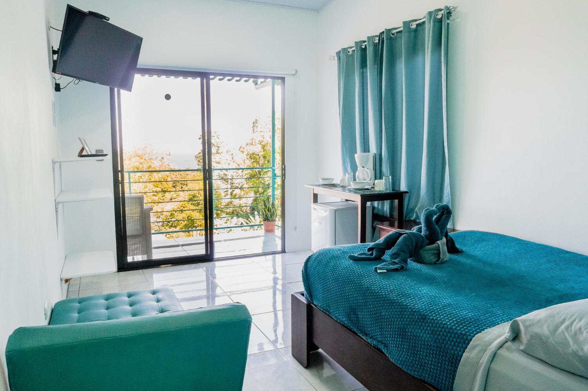 Ocean'S Breeze Apartment And Rooms Puerto Viejo de Talamanca Extérieur photo