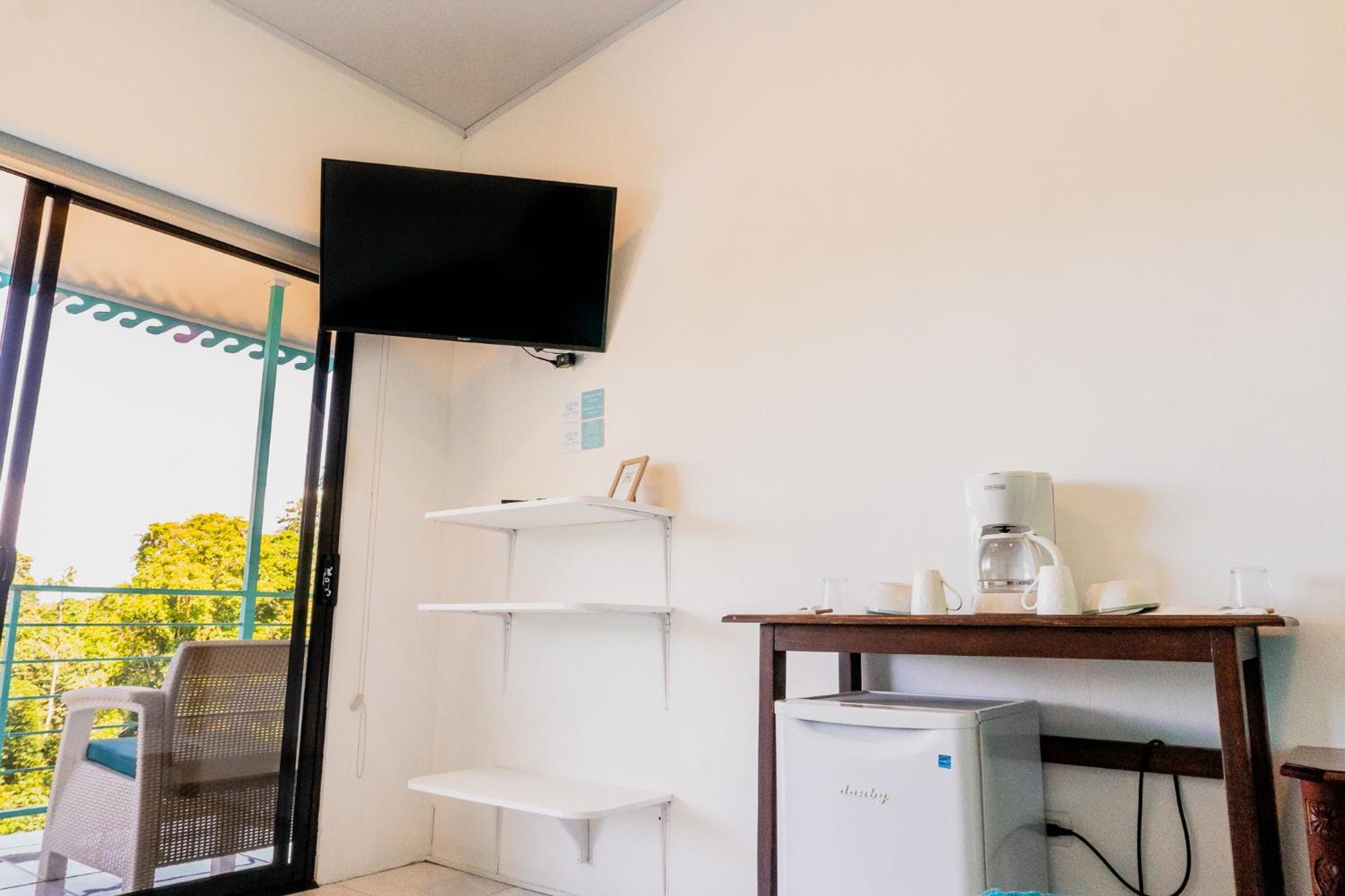 Ocean'S Breeze Apartment And Rooms Puerto Viejo de Talamanca Extérieur photo