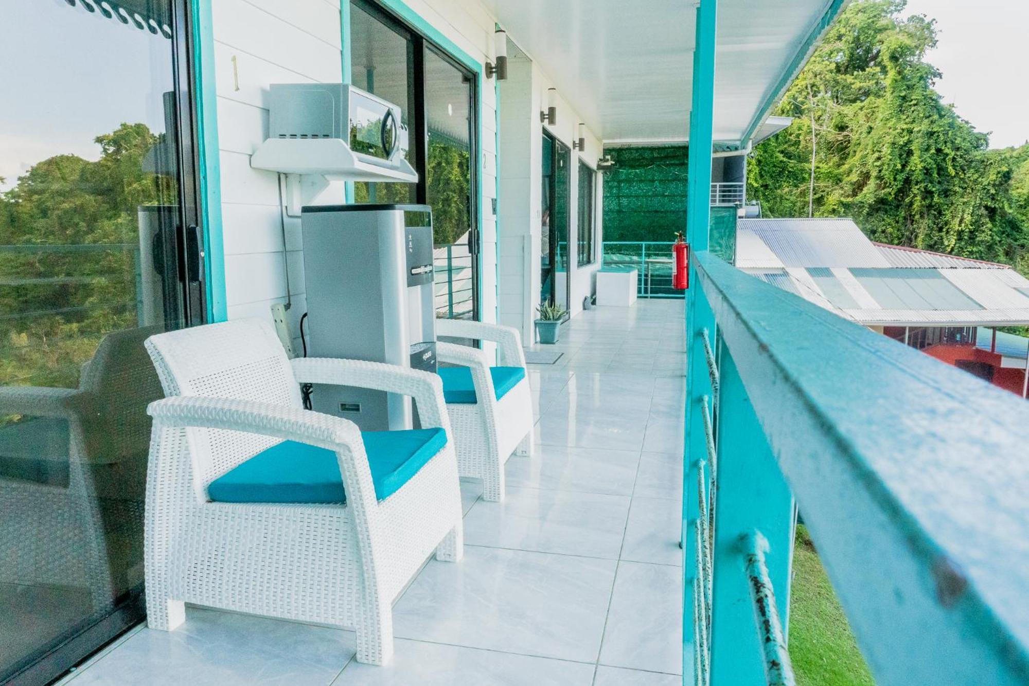 Ocean'S Breeze Apartment And Rooms Puerto Viejo de Talamanca Extérieur photo