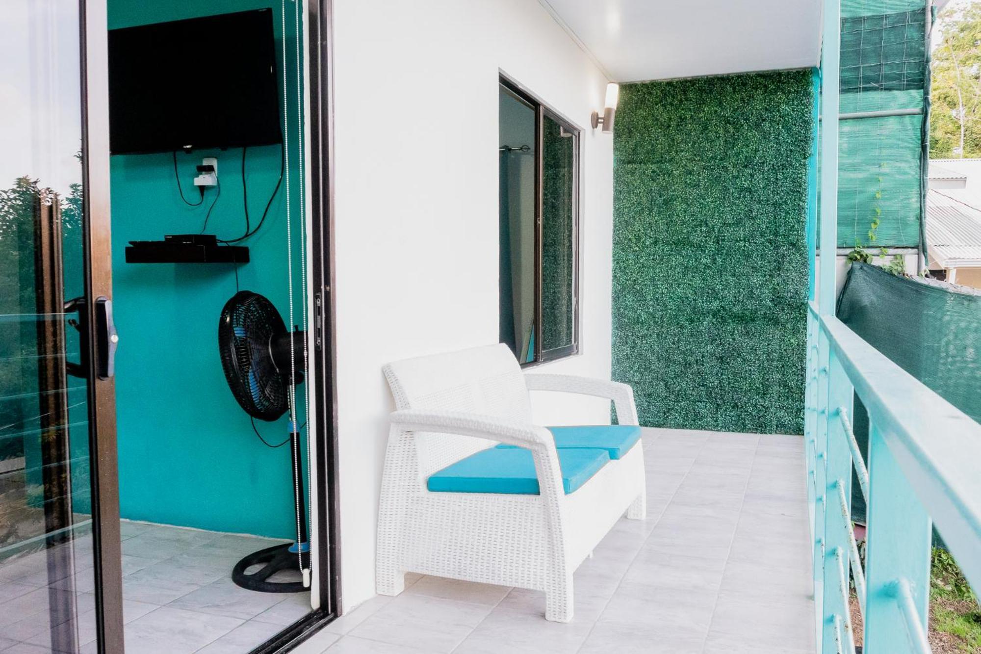 Ocean'S Breeze Apartment And Rooms Puerto Viejo de Talamanca Extérieur photo